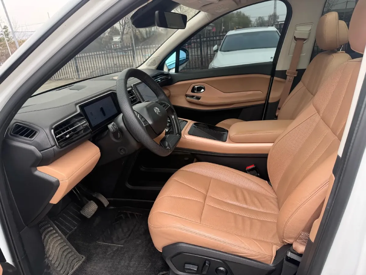 2018 NIO ES8 BEV 70KWH,autocango,china used car exporter,china ev exporter,chinese used car exporter,chinese used ev exporter