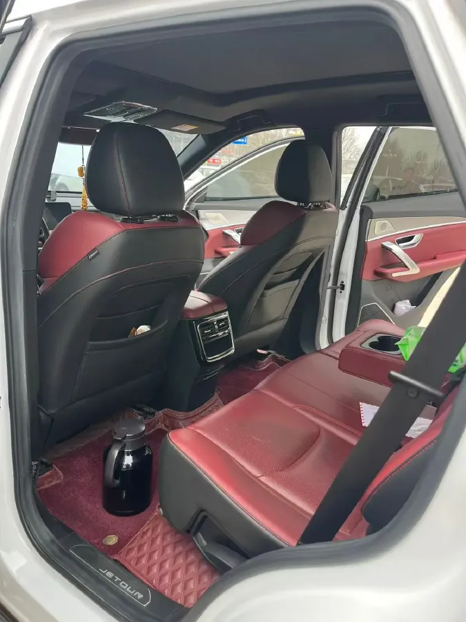 2021 Jetour X70 Plus 1.6T 197HP L4 7DCT,autocango,china used car exporter,china ev exporter,chinese used car exporter,chinese used ev exporter