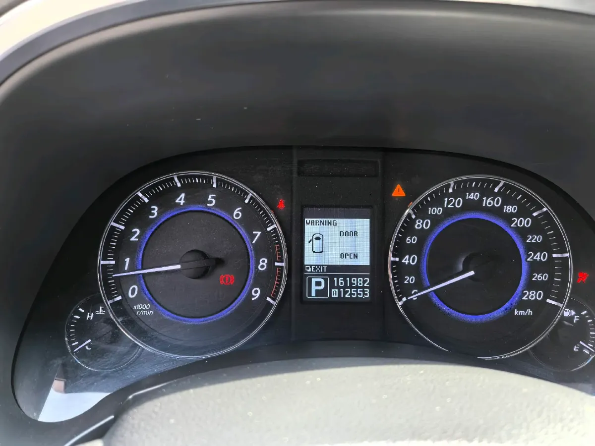 2018 GMC SIERRA 6.2L 420HP V8 8AT,autocango,china used car exporter,china ev exporter,chinese used car exporter,chinese used ev exporter