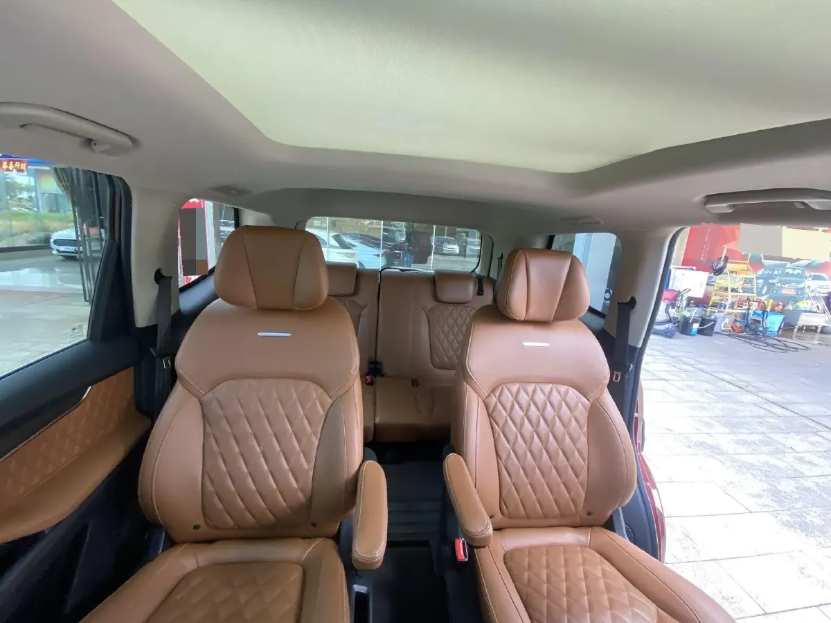 2017 MAXUS D90 2.0T 224HP L4 6AT,autocango,china used car exporter,china ev exporter,chinese used car exporter,chinese used ev exporter