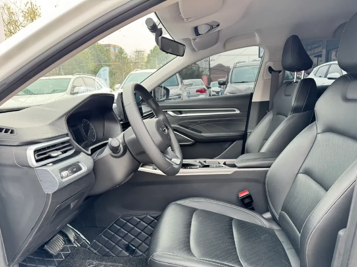 2023 Geely Emgrand 1.5L 127HP L4 CVT,autocango,china used car exporter,china ev exporter,chinese used car exporter,chinese used ev exporter