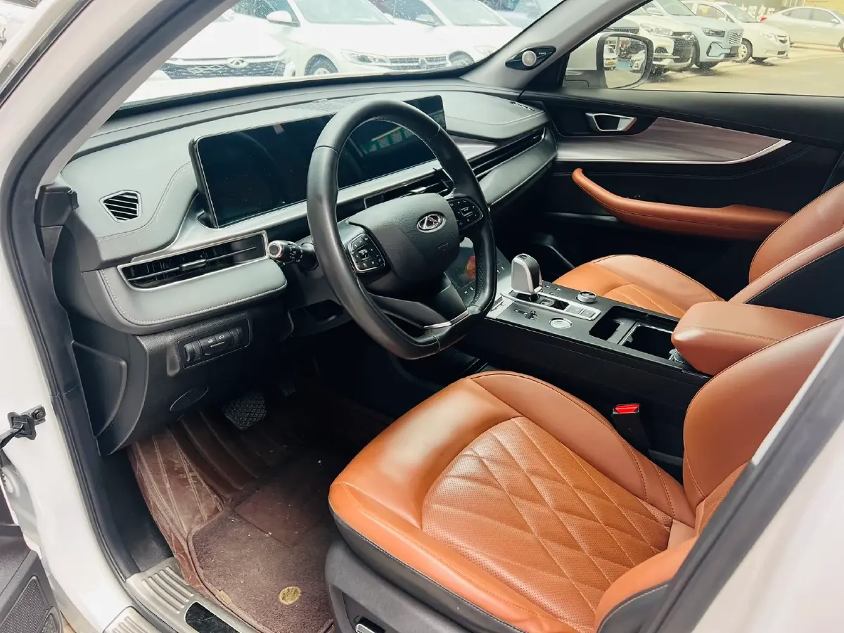 2021 Chery Tiggo 8 Plus 1.6T 197HP L4 7DCT,autocango,china used car exporter,china ev exporter,chinese used car exporter,chinese used ev exporter