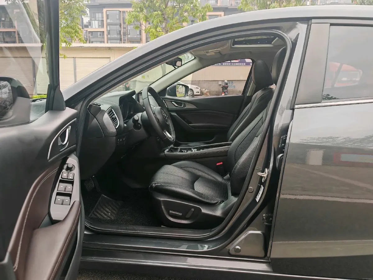 2017 Mazda 3 Axela 2.0L 158HP L4 6AT,autocango,china used car exporter,china ev exporter,chinese used car exporter,chinese used ev exporter