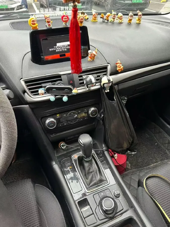 2017 Mazda 3 Axela 1.5L 117HP L4 6AT,autocango,china used car exporter,china ev exporter,chinese used car exporter,chinese used ev exporter