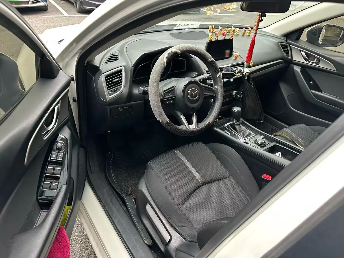 2017 Mazda 3 Axela 1.5L 117HP L4 6AT,autocango,china used car exporter,china ev exporter,chinese used car exporter,chinese used ev exporter