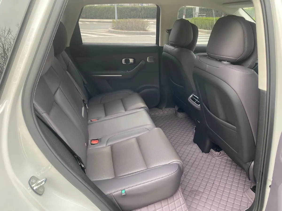 2024 Leapmotor C10 BEV 69.9KWH,autocango,china used car exporter,china ev exporter,chinese used car exporter,chinese used ev exporter