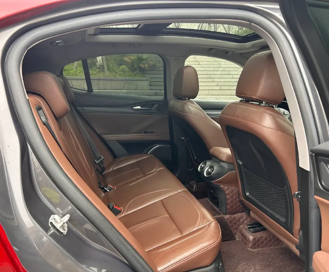 2017 Lexus NX 2.0T 238HP L4 6AT,autocango,china used car exporter,china ev exporter,chinese used car exporter,chinese used ev exporter