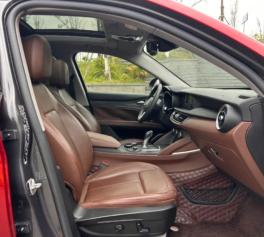 2017 Lexus NX 2.0T 238HP L4 6AT,autocango,china used car exporter,china ev exporter,chinese used car exporter,chinese used ev exporter