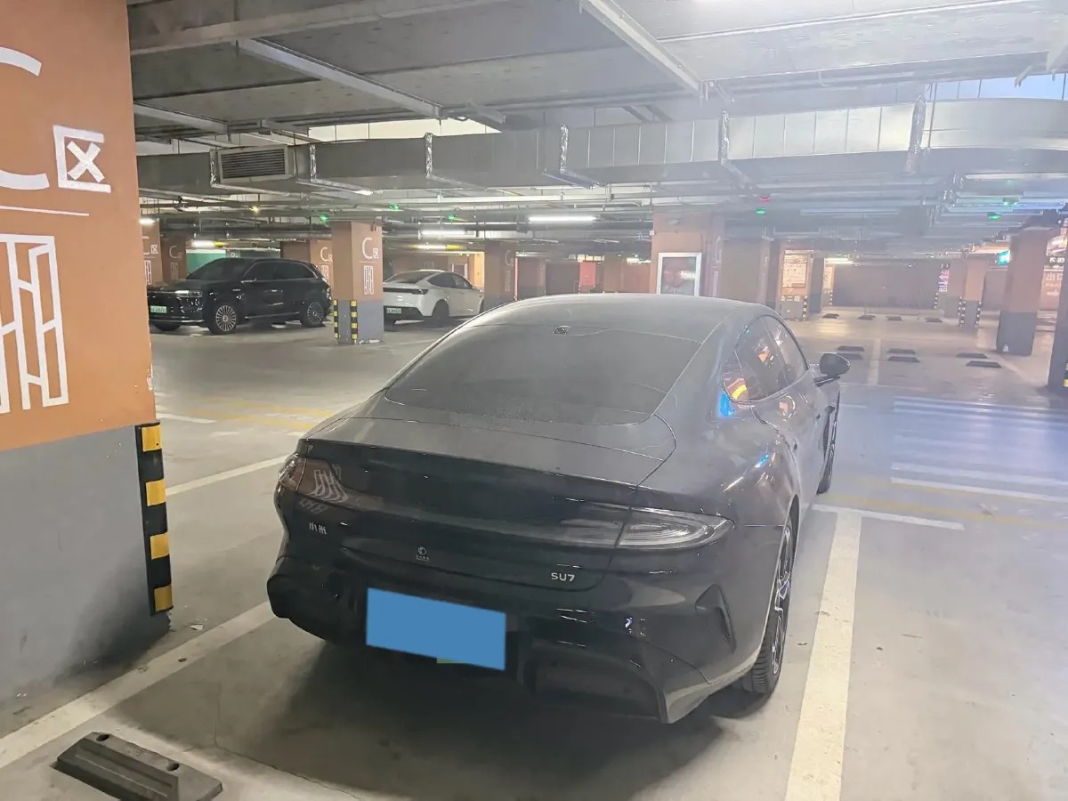 2024 MI SU7 BEV 73.6KWH,autocango,china used car exporter,china ev exporter,chinese used car exporter,chinese used ev exporter