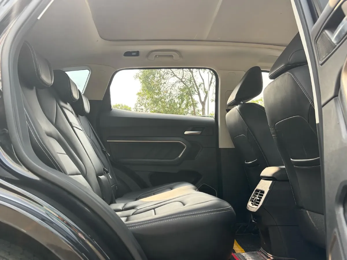 2020 Haval H6 1.5T 169HP L4 7DCT,autocango,china used car exporter,china ev exporter,chinese used car exporter,chinese used ev exporter