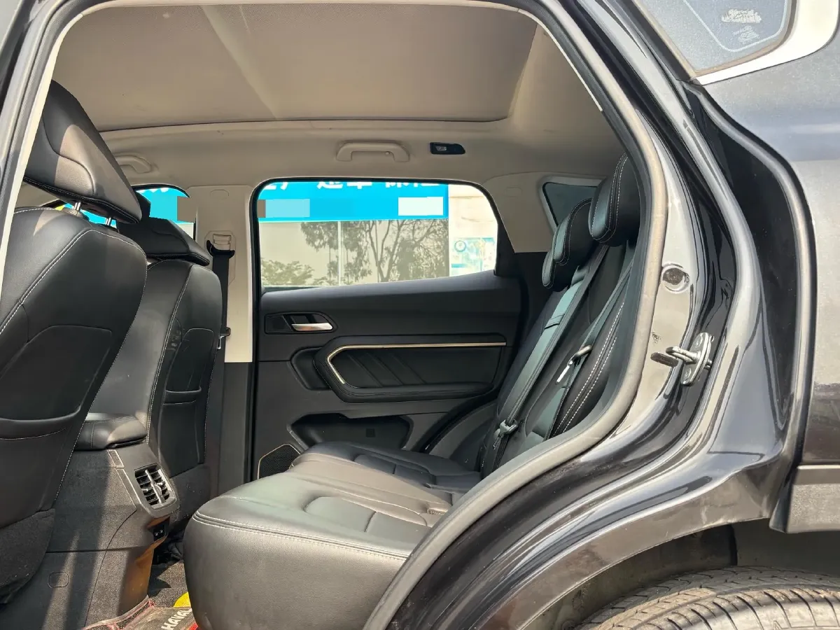 2020 Haval H6 1.5T 169HP L4 7DCT,autocango,china used car exporter,china ev exporter,chinese used car exporter,chinese used ev exporter