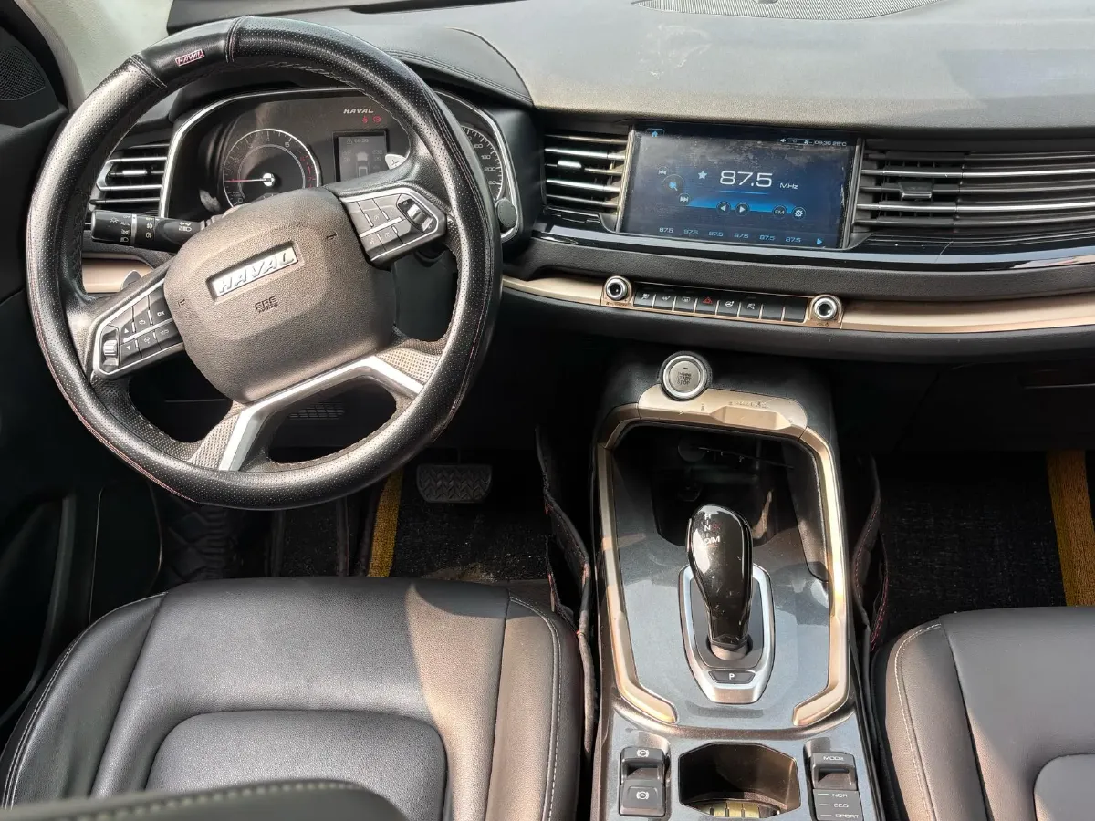 2020 Haval H6 1.5T 169HP L4 7DCT,autocango,china used car exporter,china ev exporter,chinese used car exporter,chinese used ev exporter