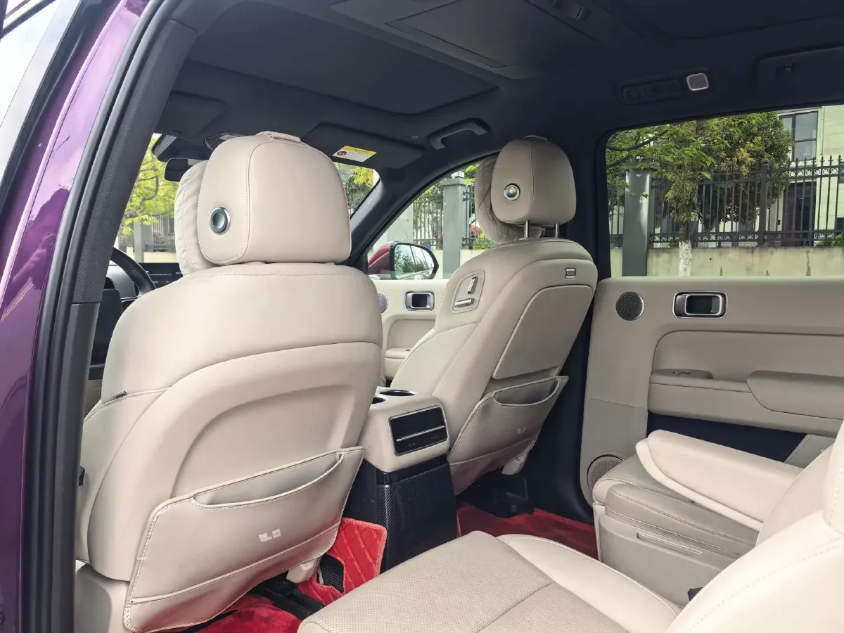 2022 Li L9 Range Extended 154HP REEV 42.6KWH,autocango,china used car exporter,china ev exporter,chinese used car exporter,chinese used ev exporter