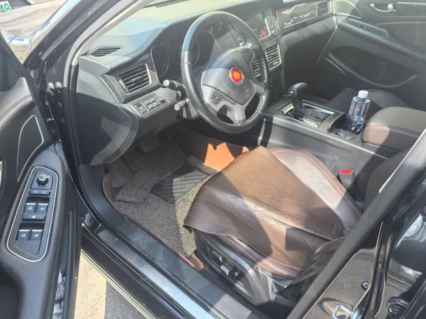 2017 HongQi H7 2.0T 204HP L4 6AT,autocango,china used car exporter,china ev exporter,chinese used car exporter,chinese used ev exporter