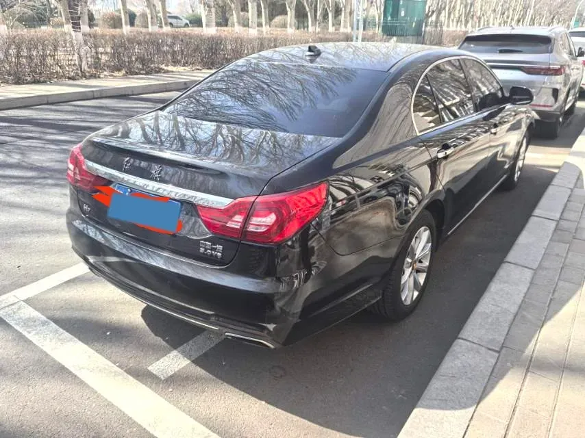 2017 HongQi H7 2.0T 204HP L4 6AT,autocango,china used car exporter,china ev exporter,chinese used car exporter,chinese used ev exporter