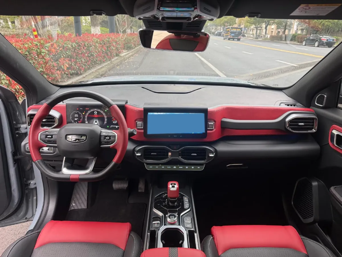 2020 Geely ICON 1.5T 177HP L3 7DCT,autocango,china used car exporter,china ev exporter,chinese used car exporter,chinese used ev exporter