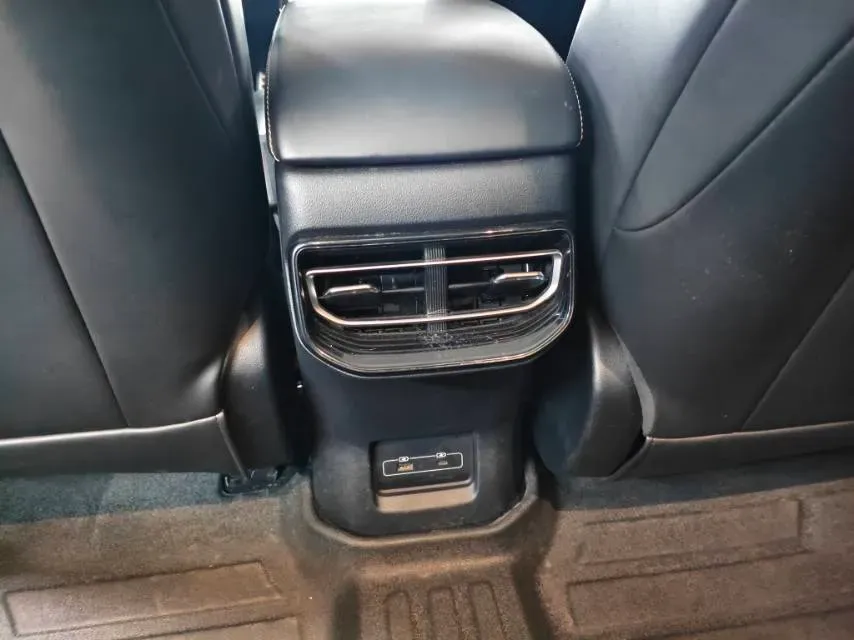 2023 Xpeng P5 BEV 55.5KWH,autocango,china used car exporter,china ev exporter,chinese used car exporter,chinese used ev exporter