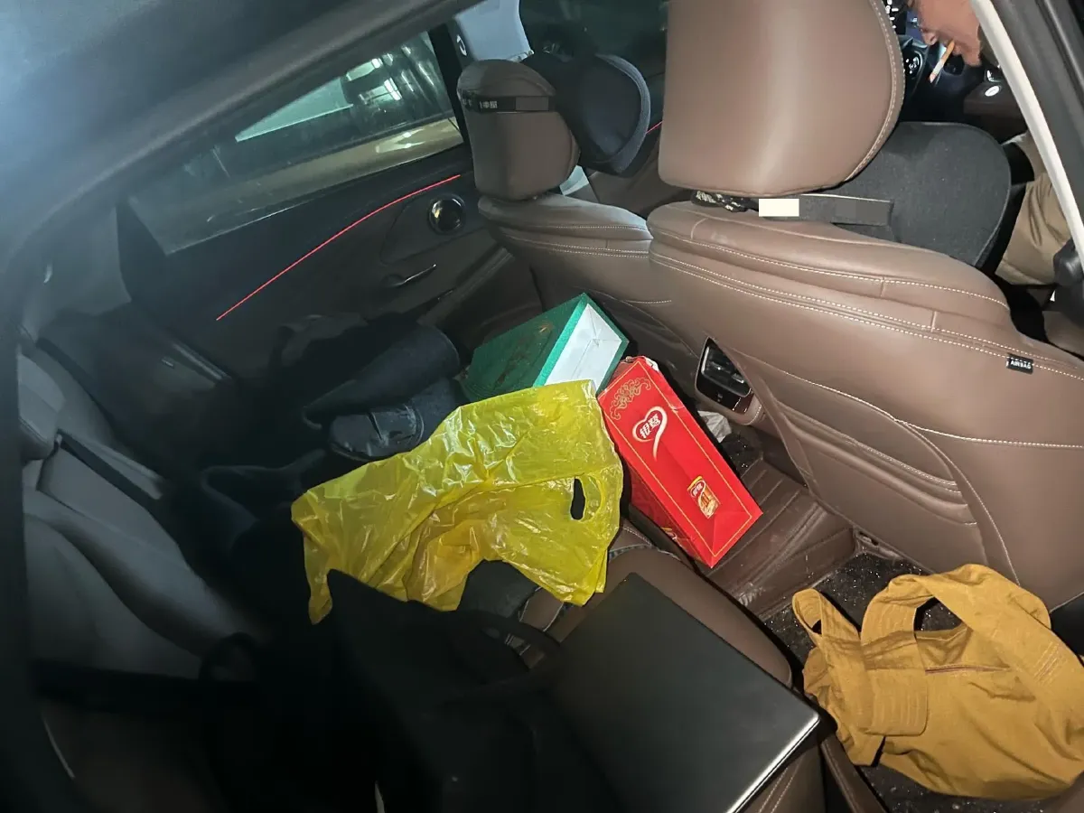 2024 Chery Arrizo 8 2.0T 254HP L4 8AT,autocango,china used car exporter,china ev exporter,chinese used car exporter,chinese used ev exporter