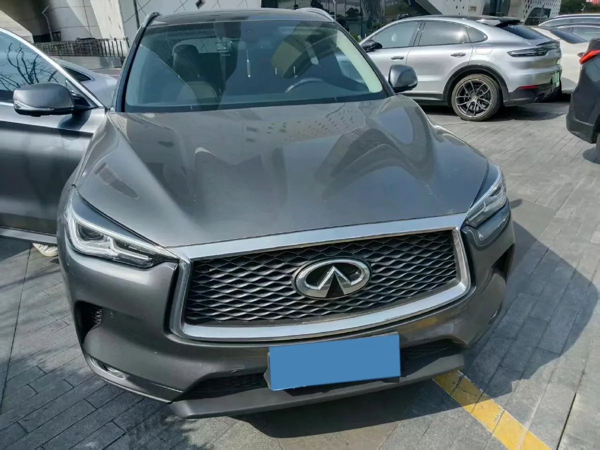 2018 Mitsubishi Pajero 3.0L 174HP V6 5AT,autocango,china used car exporter,china ev exporter,chinese used car exporter,chinese used ev exporter