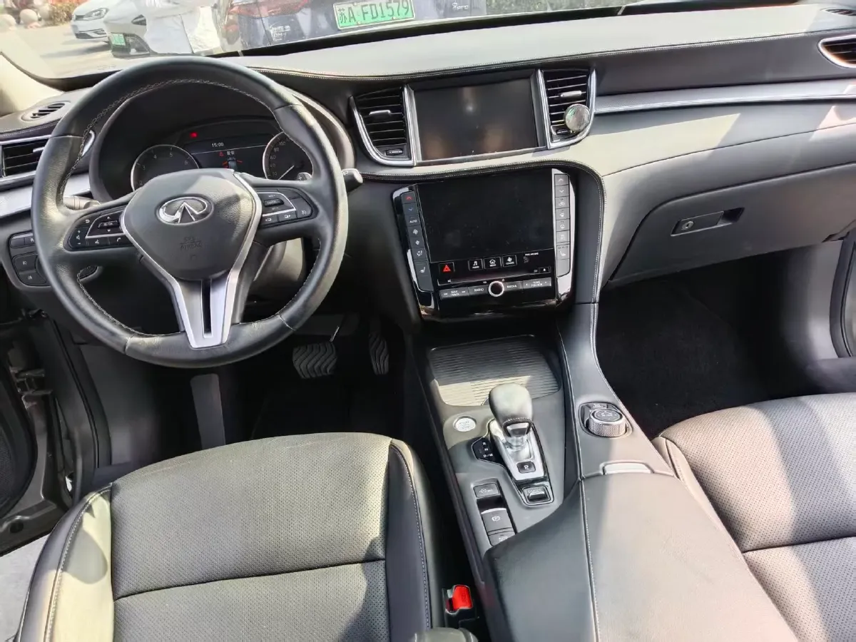 2018 Mitsubishi Pajero 3.0L 174HP V6 5AT,autocango,china used car exporter,china ev exporter,chinese used car exporter,chinese used ev exporter