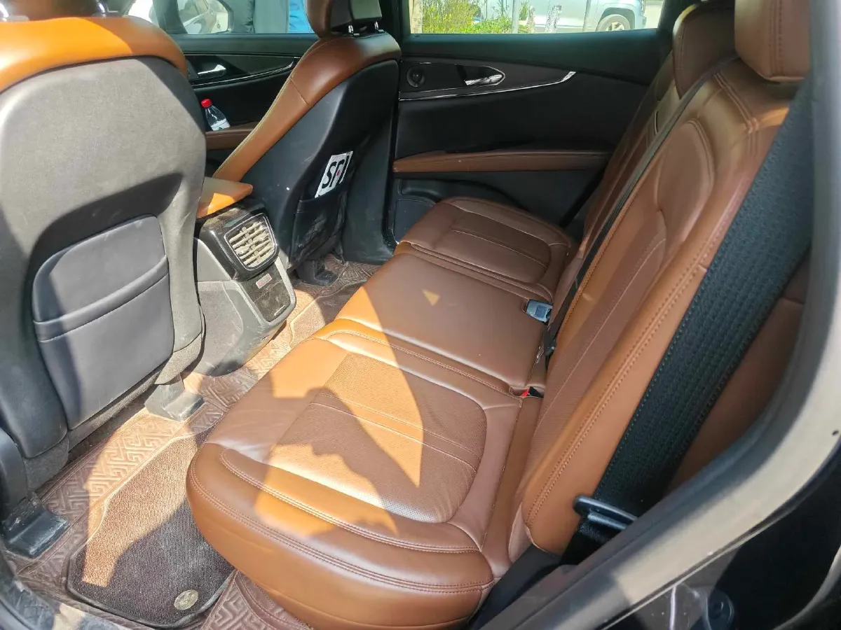 2021 Lincoln Nautilus 2.7T 322HP V6 8AT,autocango,china used car exporter,china ev exporter,chinese used car exporter,chinese used ev exporter