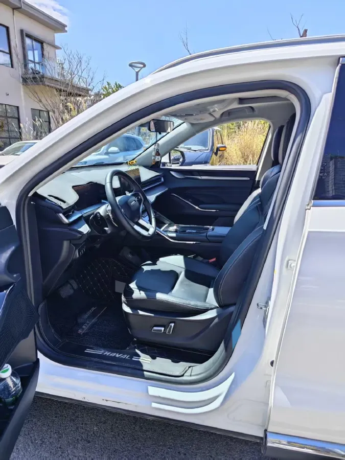 2021 Haval H6 1.5T 169HP L4 7DCT,autocango,china used car exporter,china ev exporter,chinese used car exporter,chinese used ev exporter