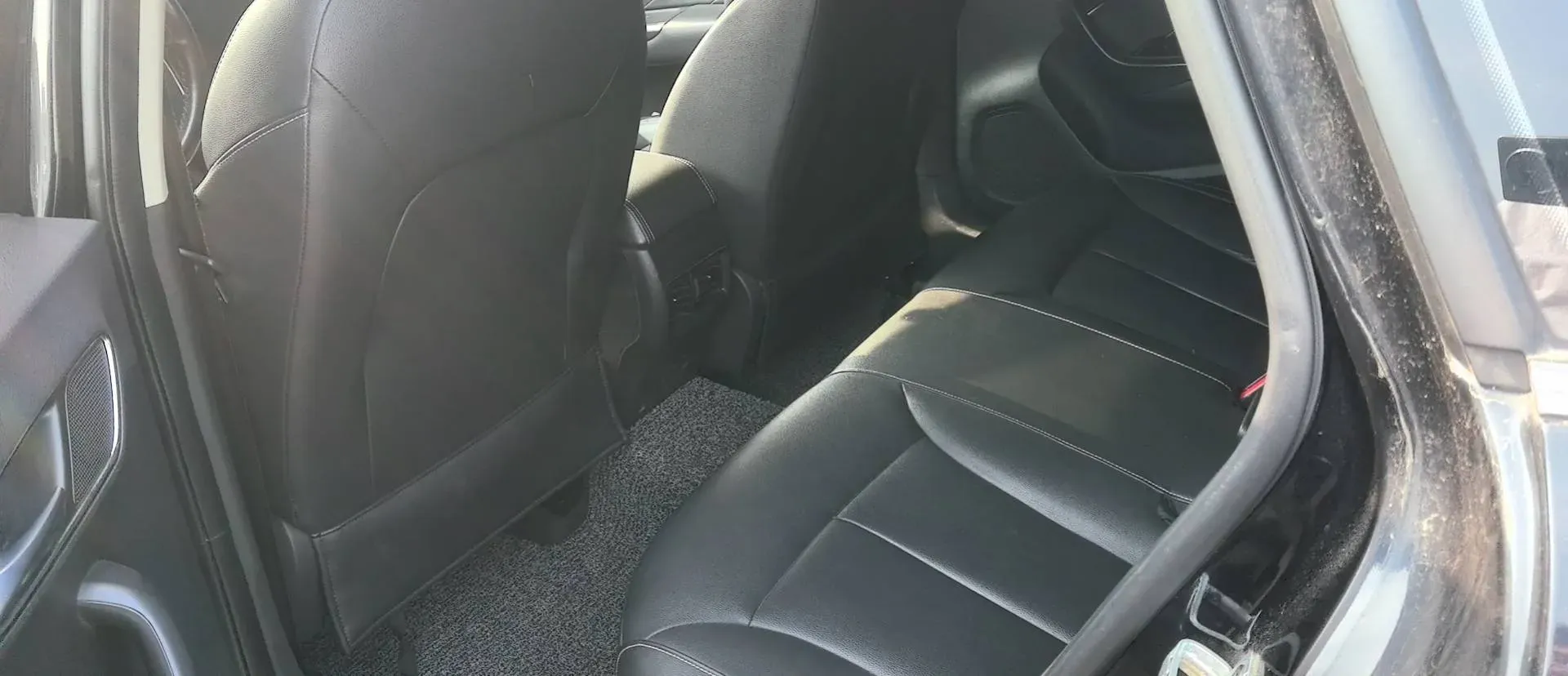 2017 Roewe i6 1.0T 125HP L3 2AT PHEV,autocango,china used car exporter,china ev exporter,chinese used car exporter,chinese used ev exporter