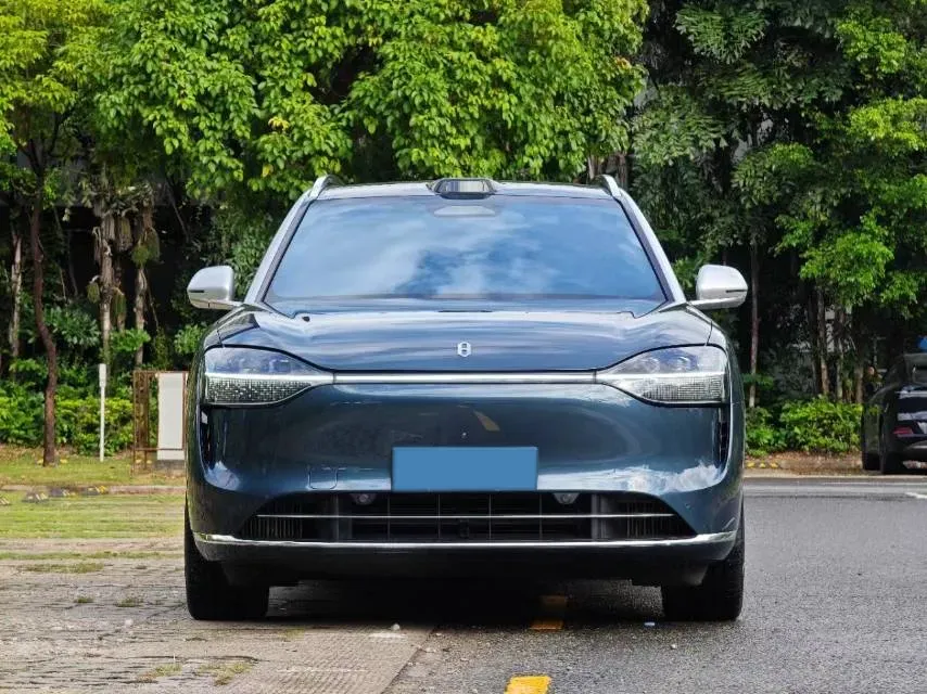 2024 AITO AITO M9 1.5T 152HP L4 REEV 42KWH,autocango,china used car exporter,china ev exporter,chinese used car exporter,chinese used ev exporter
