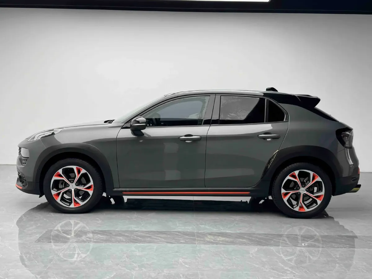 2018 Toyota C-HR 2.0L 171HP L4 CVT,autocango,china used car exporter,china ev exporter,chinese used car exporter,chinese used ev exporter