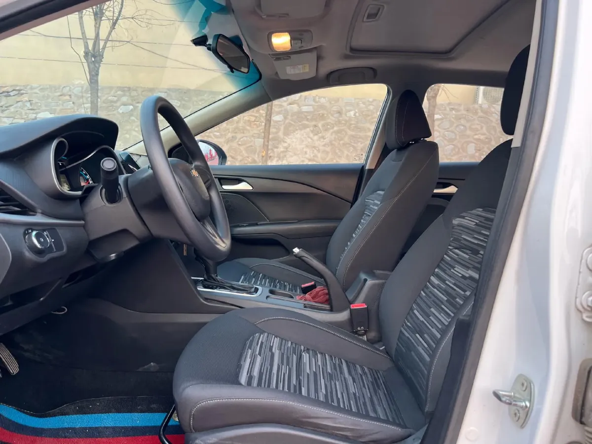 2016 Chevrolet Cavalier 1.5L 113HP L4 6AT,autocango,china used car exporter,china ev exporter,chinese used car exporter,chinese used ev exporter