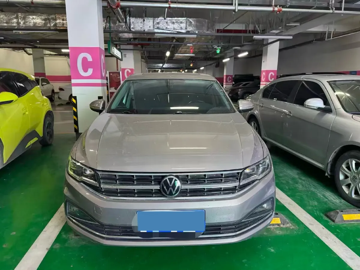 2021 Volkswagen Bora 1.5L 113HP L4 6AT,autocango,china used car exporter,china ev exporter,chinese used car exporter,chinese used ev exporter