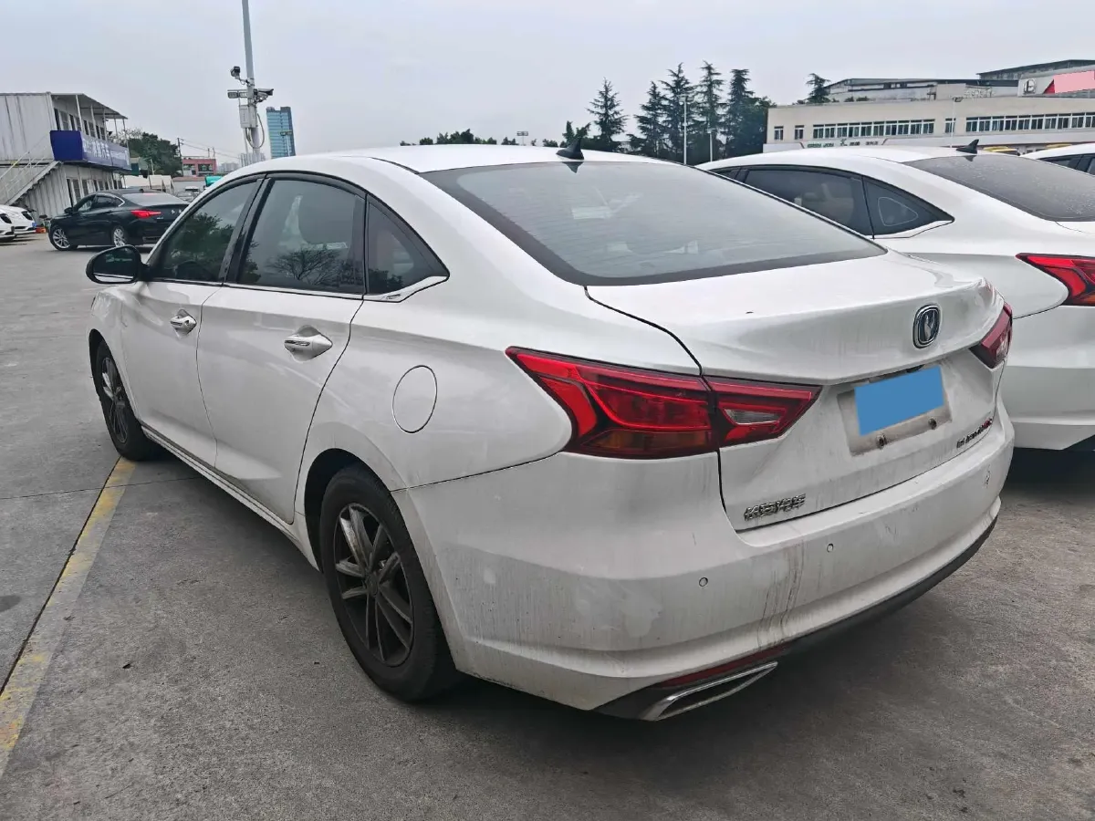 2020 ChangAn Raeton CC 1.5T 156HP L4 6AT,autocango,china used car exporter,china ev exporter,chinese used car exporter,chinese used ev exporter