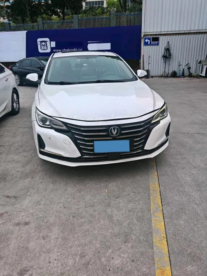 2020 ChangAn Raeton CC 1.5T 156HP L4 6AT,autocango,china used car exporter,china ev exporter,chinese used car exporter,chinese used ev exporter