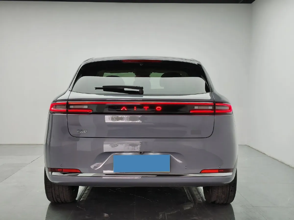 2025 AITO AITO M5 1.5T 152HP L4 REEV 42KWH,autocango,china used car exporter,china ev exporter,chinese used car exporter,chinese used ev exporter