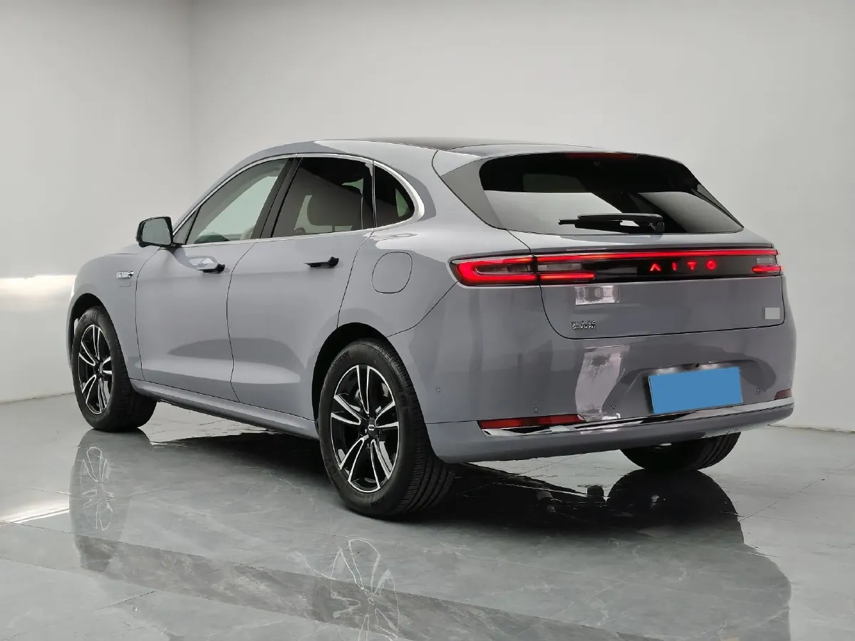 2025 AITO AITO M5 1.5T 152HP L4 REEV 42KWH,autocango,china used car exporter,china ev exporter,chinese used car exporter,chinese used ev exporter