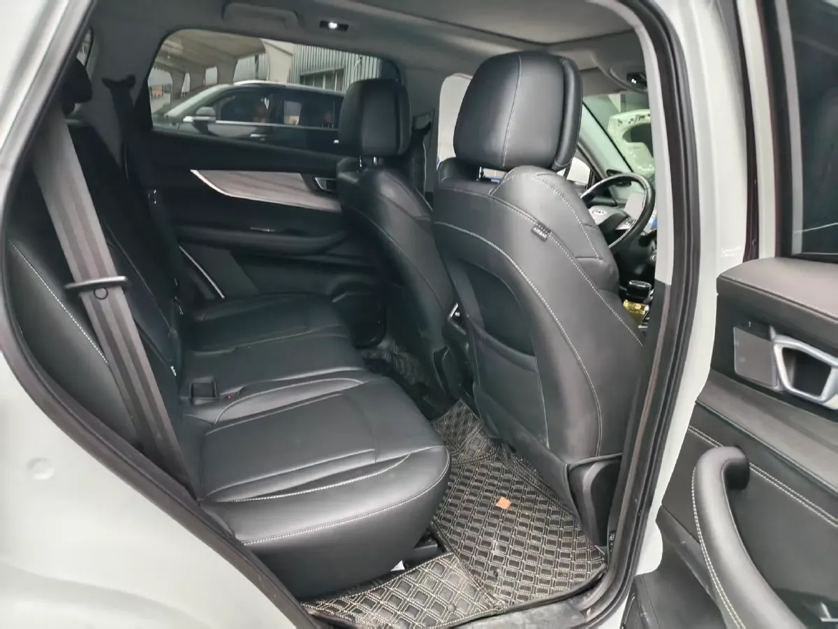 2023 Chery Tiggo 8 1.6T 197HP L4 7DCT,autocango,china used car exporter,china ev exporter,chinese used car exporter,chinese used ev exporter