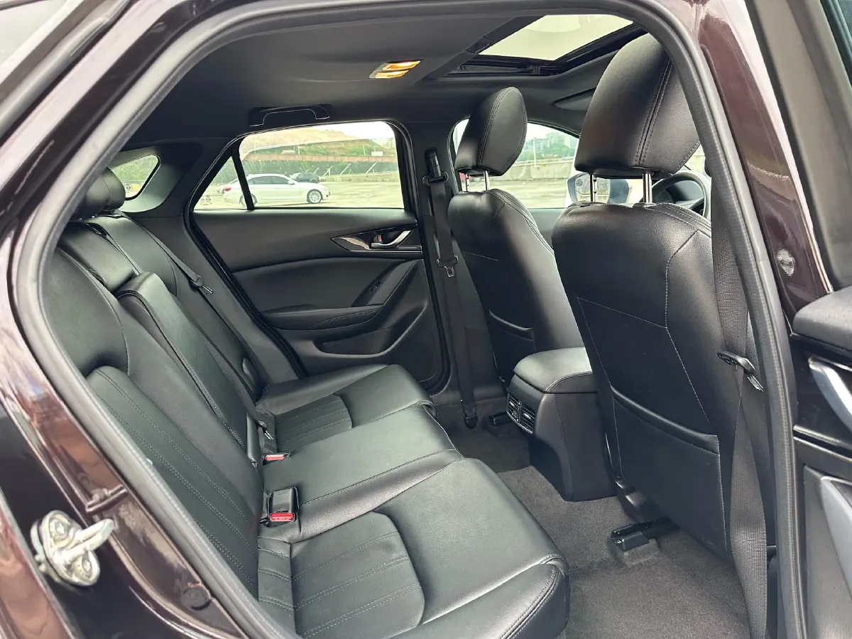 2020 Mazda CX-4 2.0L 158HP L4 6AT,autocango,china used car exporter,china ev exporter,chinese used car exporter,chinese used ev exporter