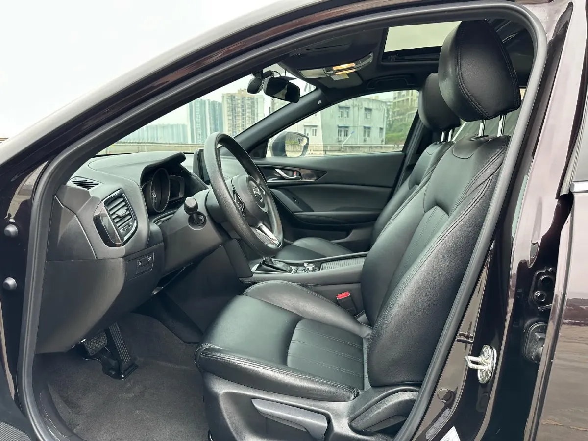 2020 Mazda CX-4 2.0L 158HP L4 6AT,autocango,china used car exporter,china ev exporter,chinese used car exporter,chinese used ev exporter