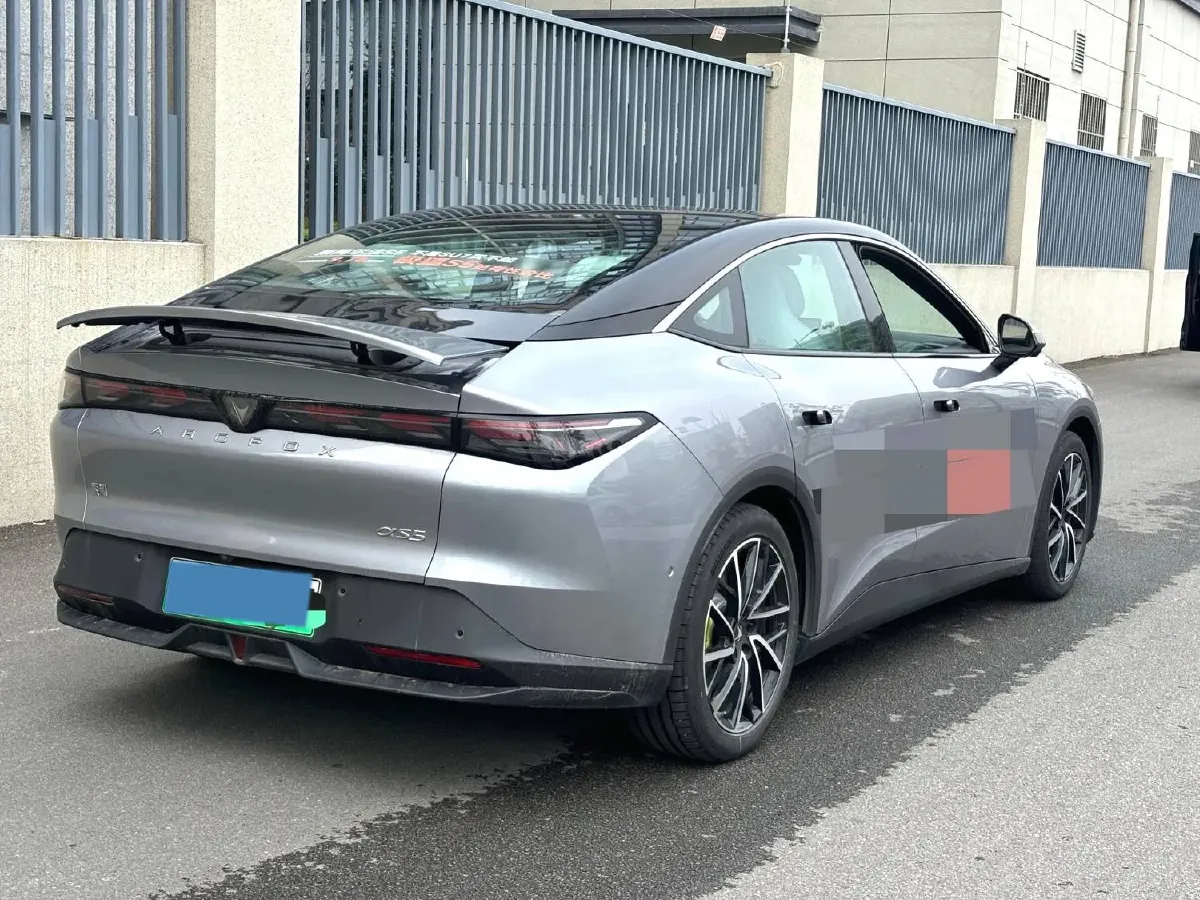 2024 ARCFOX αT5 BEV 79.2KWH,autocango,china used car exporter,china ev exporter,chinese used car exporter,chinese used ev exporter