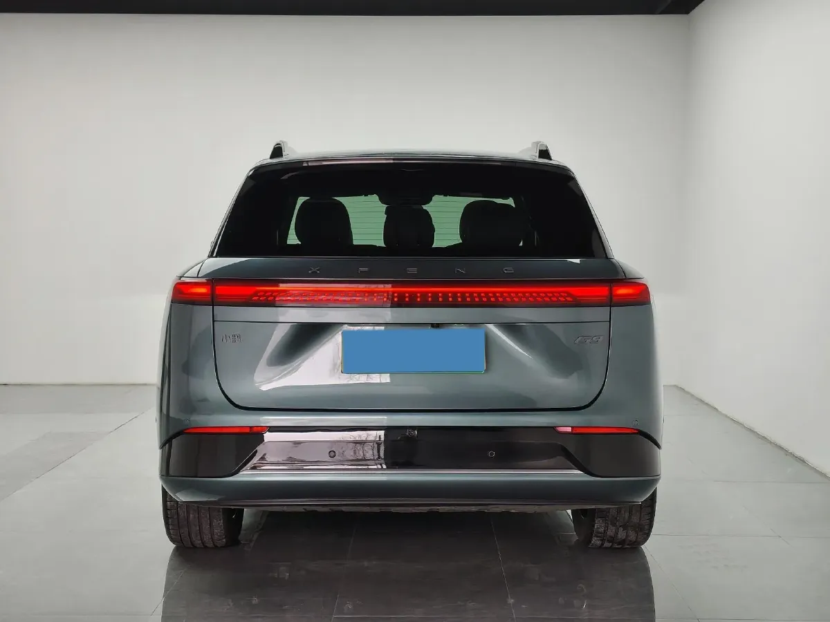 2025 Xpeng G9 BEV 79KWH,autocango,china used car exporter,china ev exporter,chinese used car exporter,chinese used ev exporter
