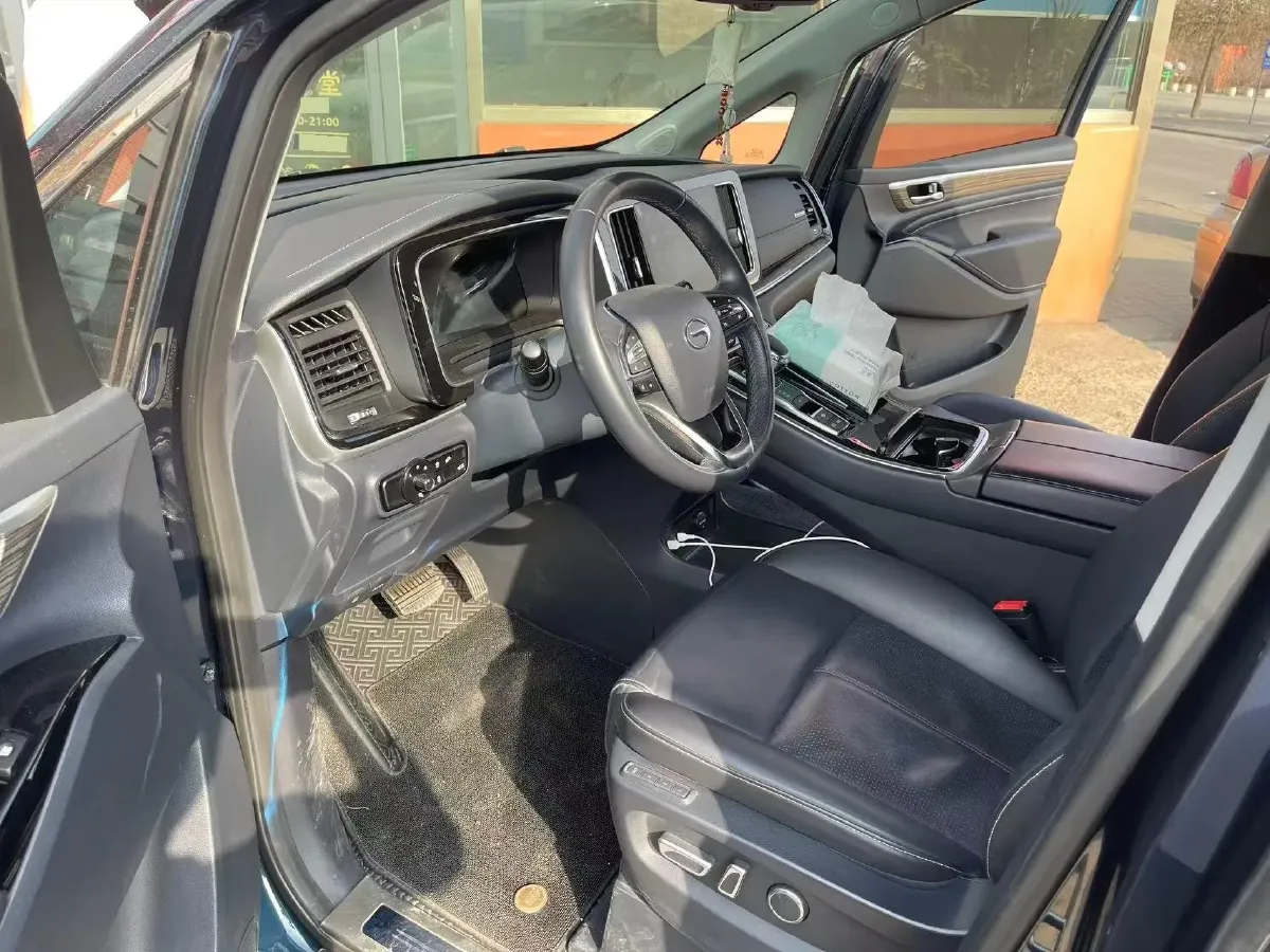 2023 GAC Trumpchi M8 2.0T 252HP L4 8AT,autocango,china used car exporter,china ev exporter,chinese used car exporter,chinese used ev exporter