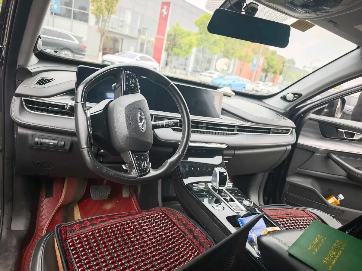 2021 Chery Tiggo 8 Plus 1.6T 197HP L4 7DCT,autocango,china used car exporter,china ev exporter,chinese used car exporter,chinese used ev exporter