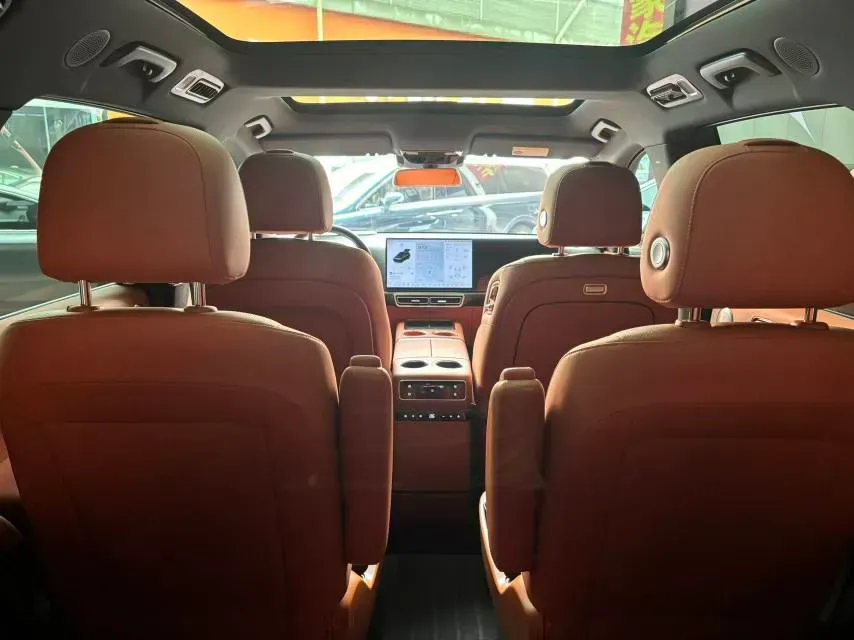 2024 Toyota Granvia 2.5L 189HP L4 E-CVT Hybrid,autocango,china used car exporter,china ev exporter,chinese used car exporter,chinese used ev exporter