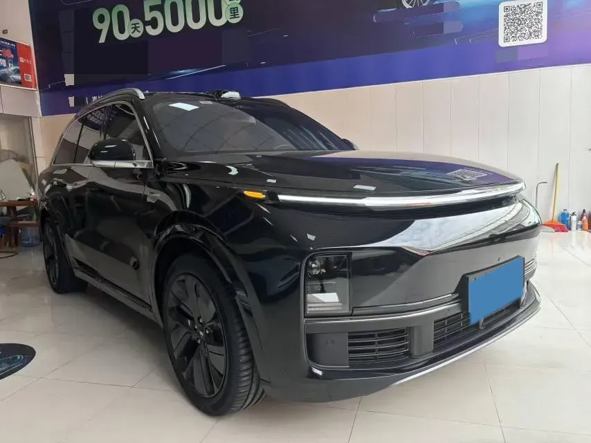 2024 Toyota Granvia 2.5L 189HP L4 E-CVT Hybrid,autocango,china used car exporter,china ev exporter,chinese used car exporter,chinese used ev exporter