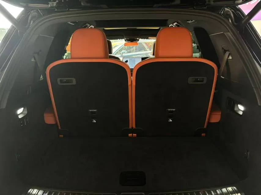 2024 Toyota Granvia 2.5L 189HP L4 E-CVT Hybrid,autocango,china used car exporter,china ev exporter,chinese used car exporter,chinese used ev exporter