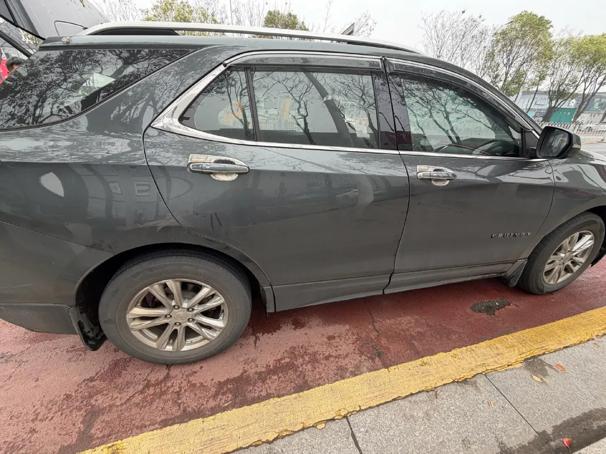 2018 Chevrolet Equinox 1.5T 180HP L4 6AT,autocango,china used car exporter,china ev exporter,chinese used car exporter,chinese used ev exporter