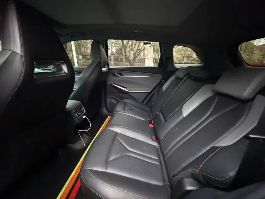 2022 ChangAn CS75 Plus 1.5T 188HP L4 8AT,autocango,china used car exporter,china ev exporter,chinese used car exporter,chinese used ev exporter