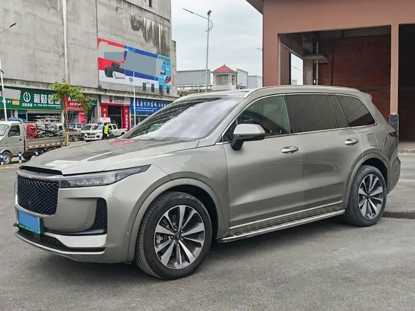 2020 Li ONE Range Extended 131HP REEV 40.5KWH,autocango,china used car exporter,china ev exporter,chinese used car exporter,chinese used ev exporter