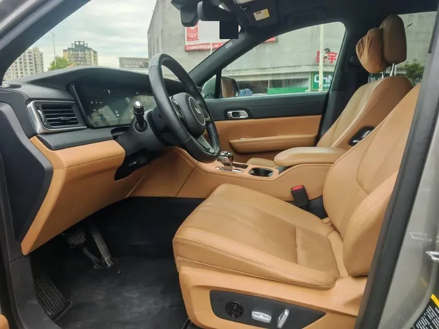 2020 Li ONE Range Extended 131HP REEV 40.5KWH,autocango,china used car exporter,china ev exporter,chinese used car exporter,chinese used ev exporter