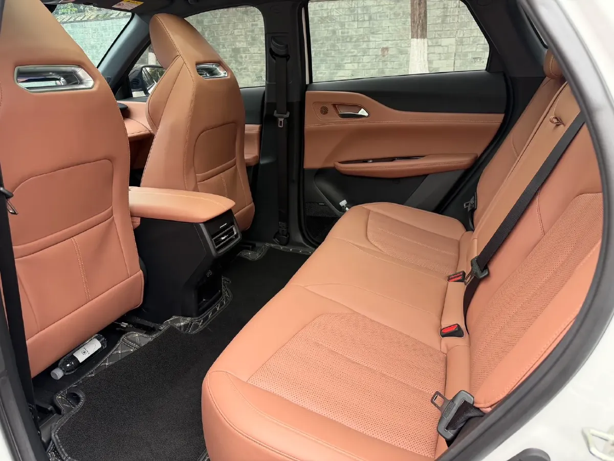 2025 ChangAn UNI-Z 1.5T 188HP L4 7DCT,autocango,china used car exporter,china ev exporter,chinese used car exporter,chinese used ev exporter